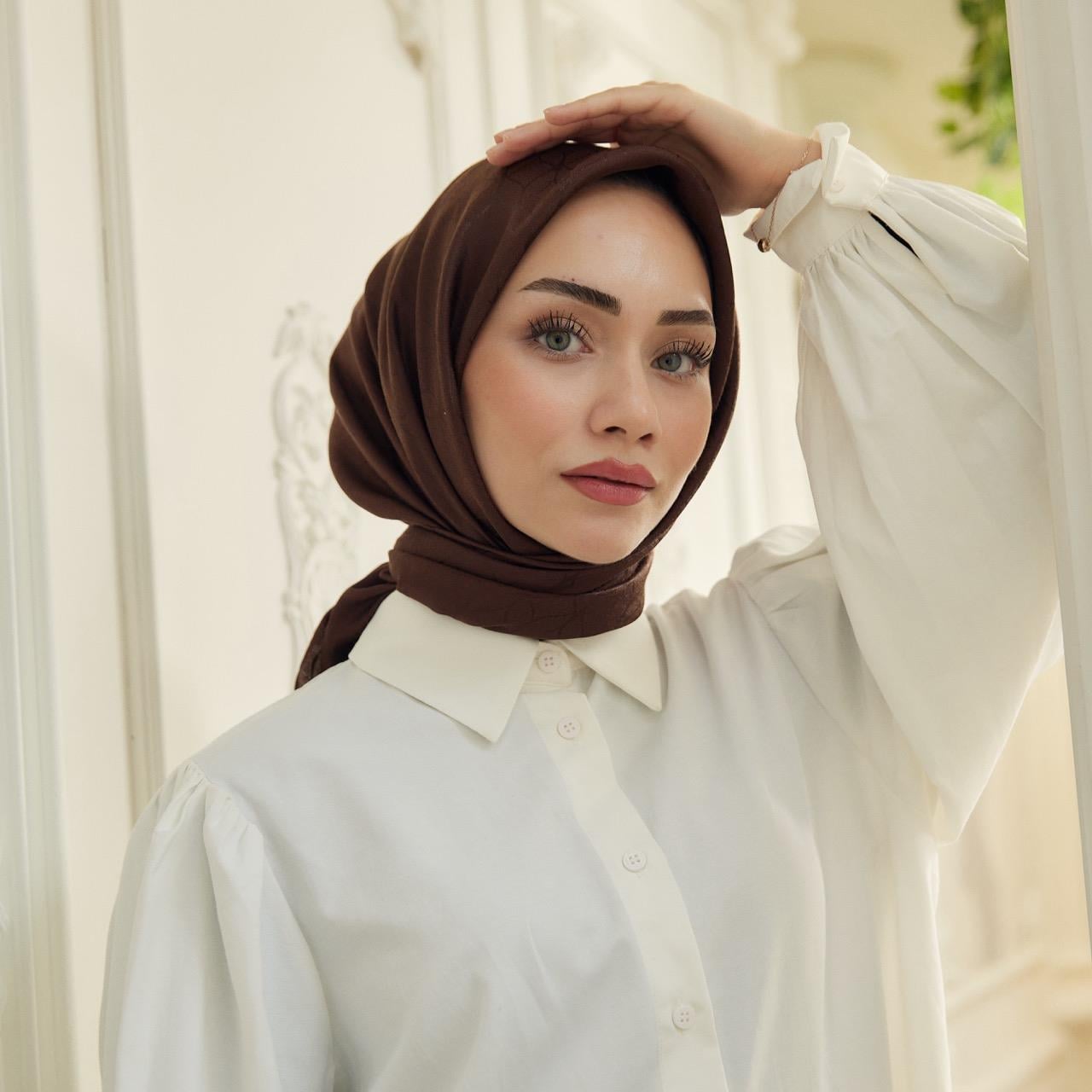 Valeria Desen İpeksi Jakar Eşarp Kahve