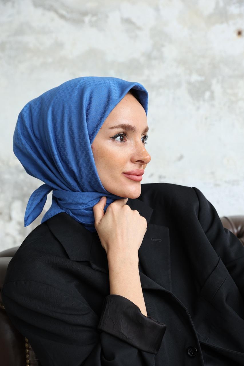 Yıldız Desen Jakar Eşarp Serisi Saks