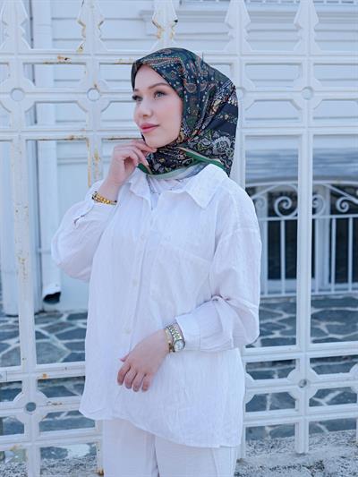 Charlotte Desen Eşarp Haki