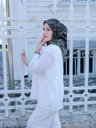 Charlotte Desen Eşarp Haki