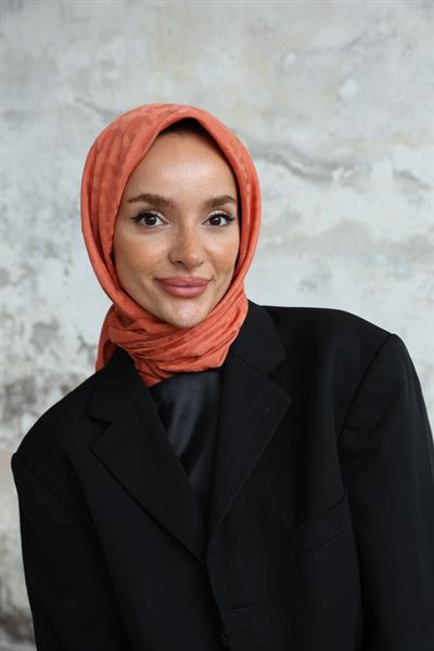 Eskiz Kazayağı Eşarp Tarçın