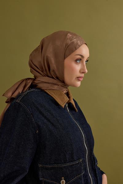 İpeksi Dama Monogram Şal Mocha