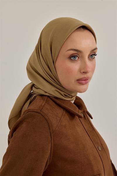 İpeksi Nokta Monogram Eşarp Açık Kil