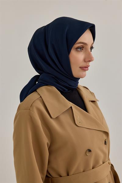 İpeksi Nokta Monogram Eşarp Lacivert