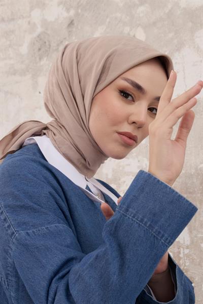 Kazayağı Desen Jakar Eşarp Bisküvi