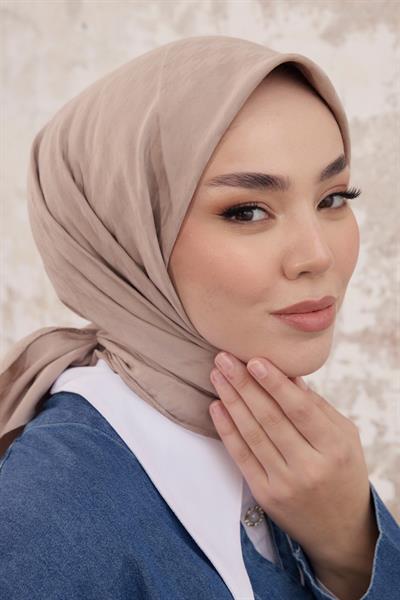 Kazayağı Desen Jakar Eşarp Bisküvi