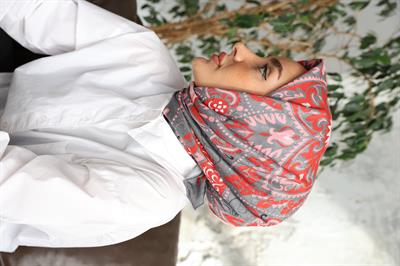 Luna Desen Bambu Kraş Eşarp Kırmızı