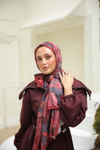 Menor Desenli Pamuk Şal Karmen