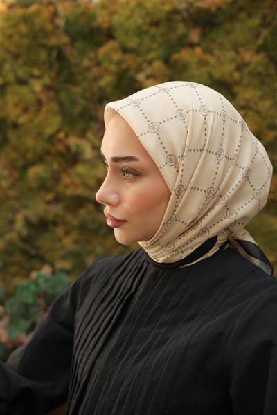 Nokta Desenli Pamuk Eşarp Fildişi