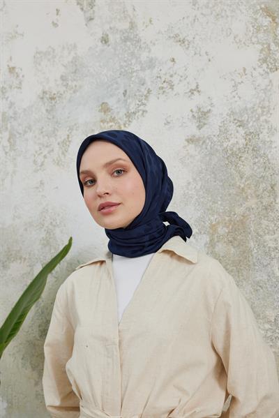 Perla Desen Jakar Eşarp Lacivert