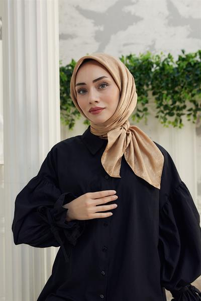 Valeria Desen İpeksi Jakar Eşarp Altın