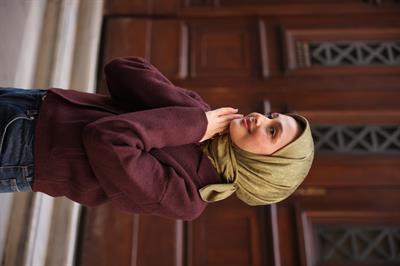 Valeria Desen İpeksi Jakar Eşarp Çiğ Badem