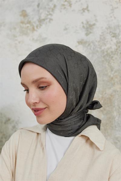 Valeria Desen İpeksi Jakar Eşarp Haki