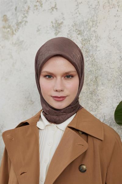 Valeria Desen İpeksi Jakar Eşarp Soft Kahve