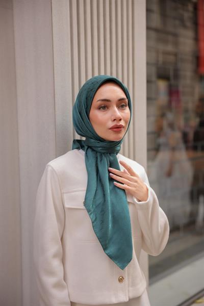 Valeria Desen İpeksi Jakar Eşarp Petrol Yeşili