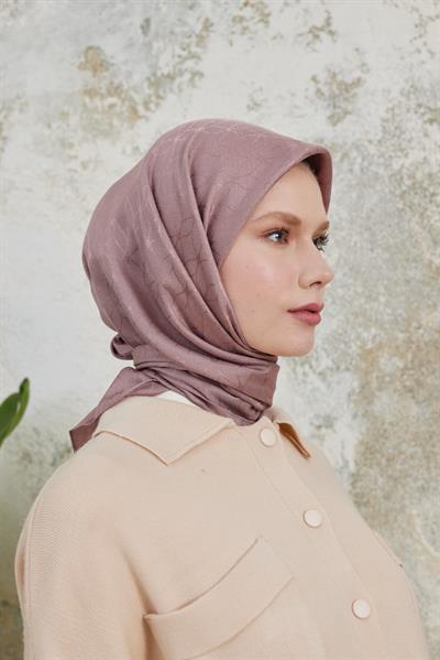 Valeria Desen İpeksi Jakar Eşarp Pudra