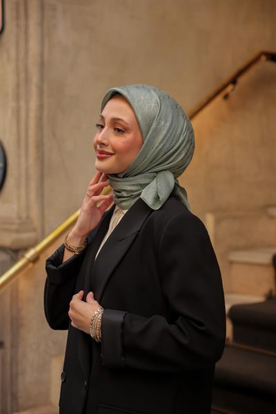 Valeria Desen İpeksi Jakar Eşarp Su Yeşili