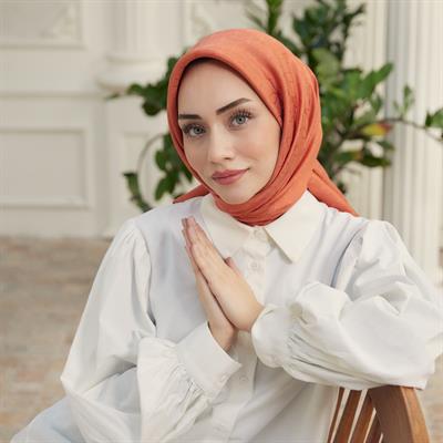 Valeria Desen İpeksi Jakar Eşarp Tarçın