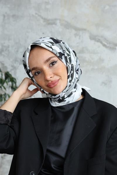 Yaprak Desen Bambu Kraş Eşarp Beyaz