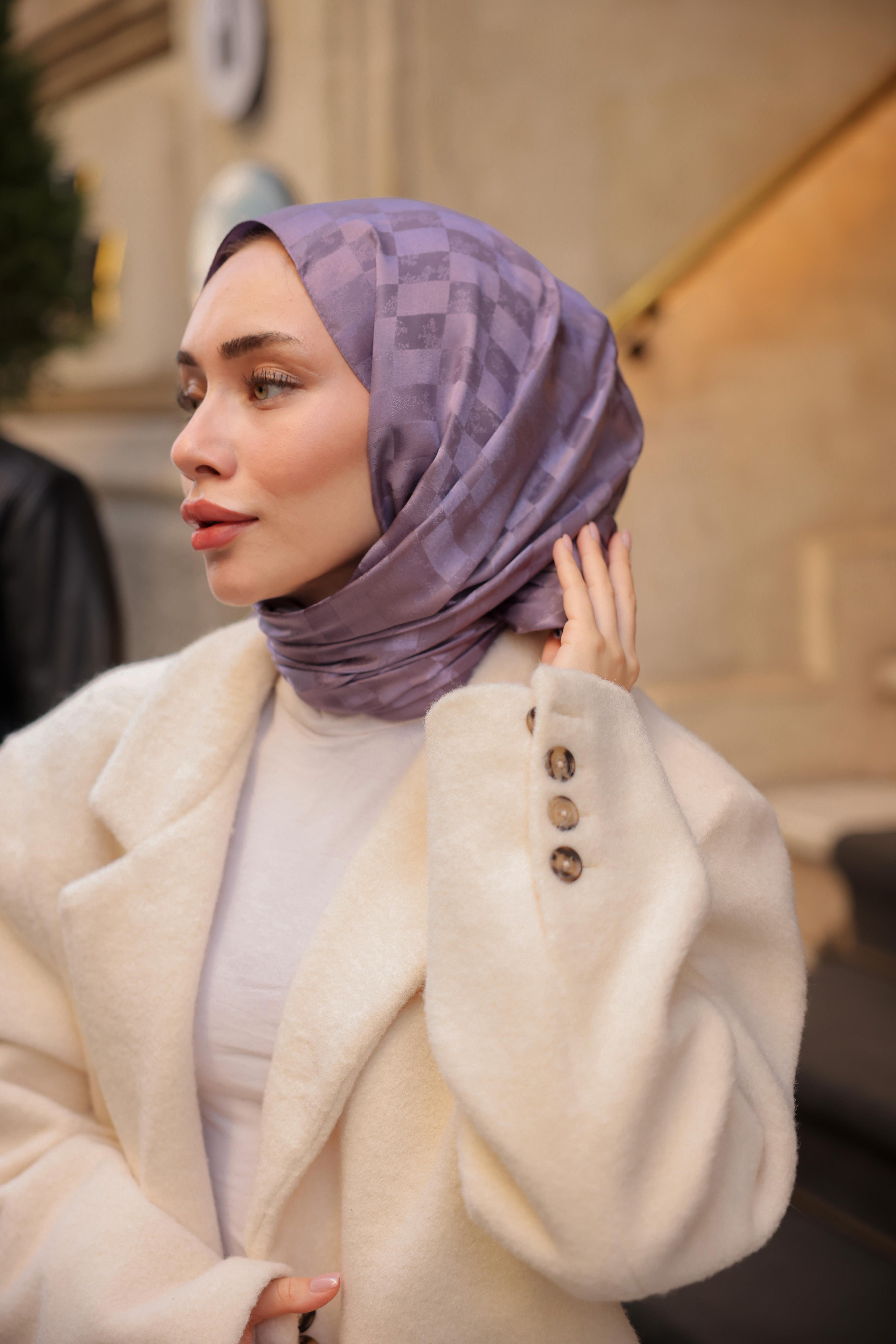 Ivory Desen İpeksi Jakar Şal Menekşe
