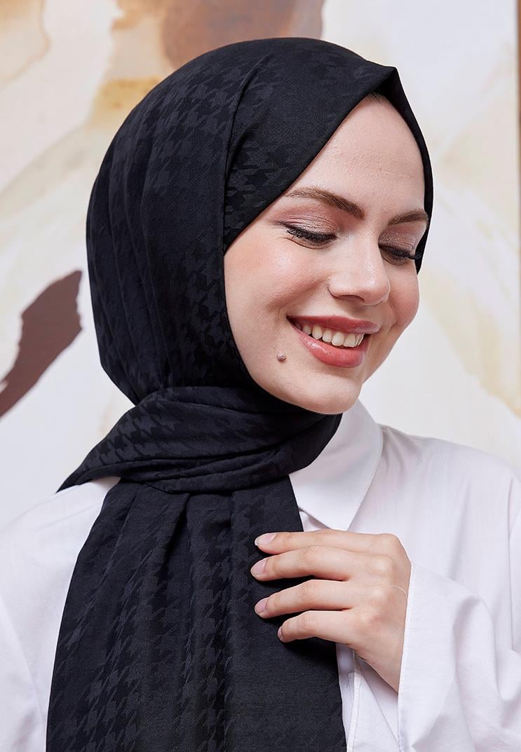 Kazayağı Jakar Şal Siyah