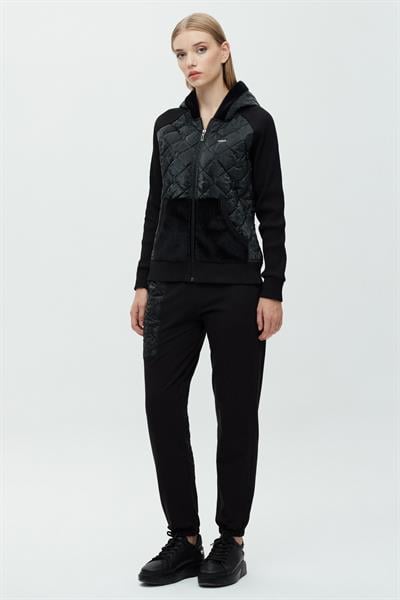 Yılan Deri Desenli Kapitone Mont