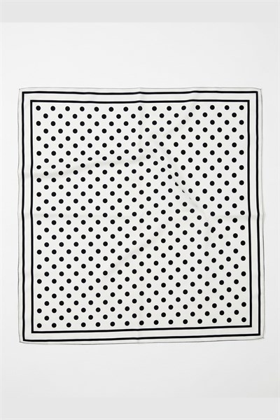 Beyaz Puantiye Model Fular Bandana Şal 70x70 Cm