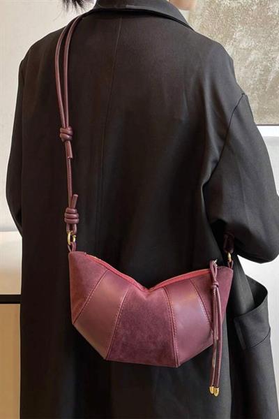 Cherry Kruvasan Omuz Çantası