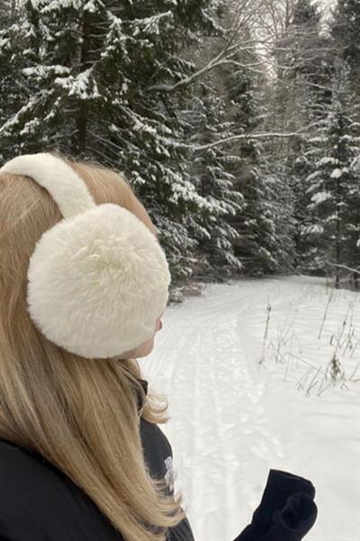 İthal Beyaz Katlanabilinir Peluş Kulaklık