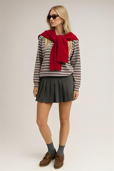 Kare Parçalı Atkı Kırmızı