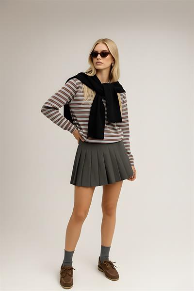 Kare Parçalı Atkı Siyah