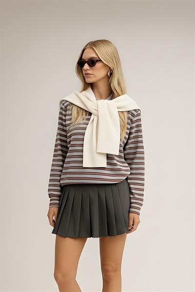 Kare Parçalı Atkı