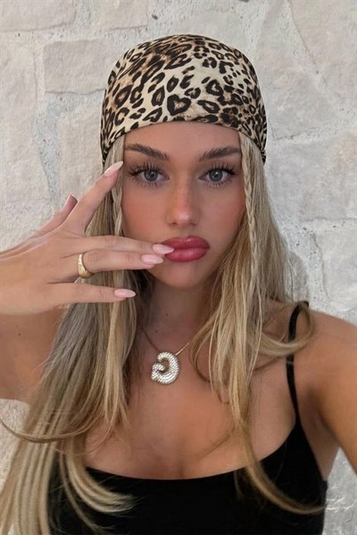 Leopar Desenli Kadın Bandana Fular 50x50cm