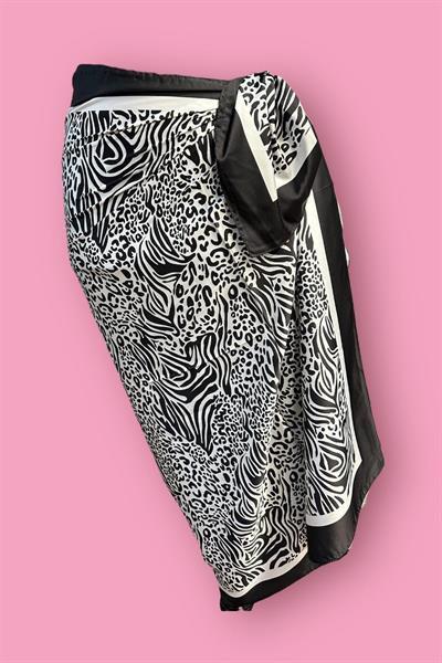 Özel Tasarım Zebra Leopar İç Göstermeyen Pareo  95*145 Cm