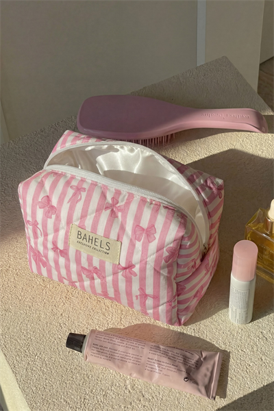 Pembe Fiyonk Makyaj Çantası