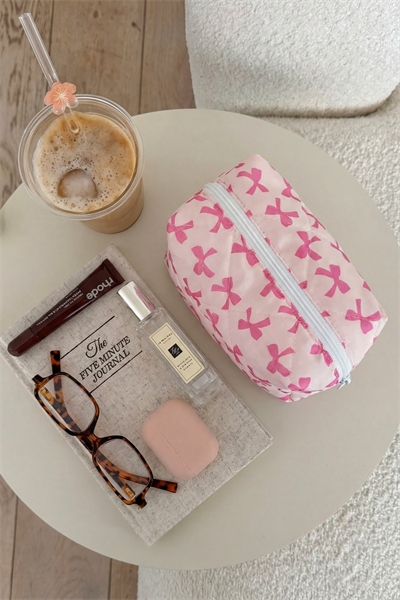 Pinkly Makyaj Çantası