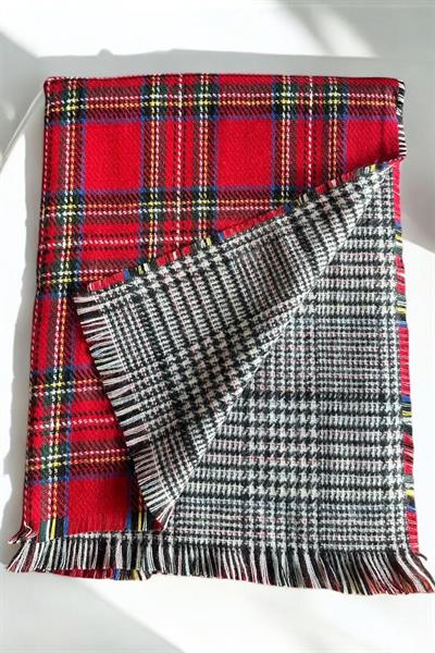 Puffy Yün Dokulu Çift Taraflı Ekose Atkı Şal