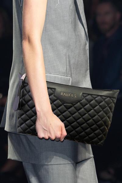 Siyah Özel Tasarım Kadın Portföy & Clutch Çanta
