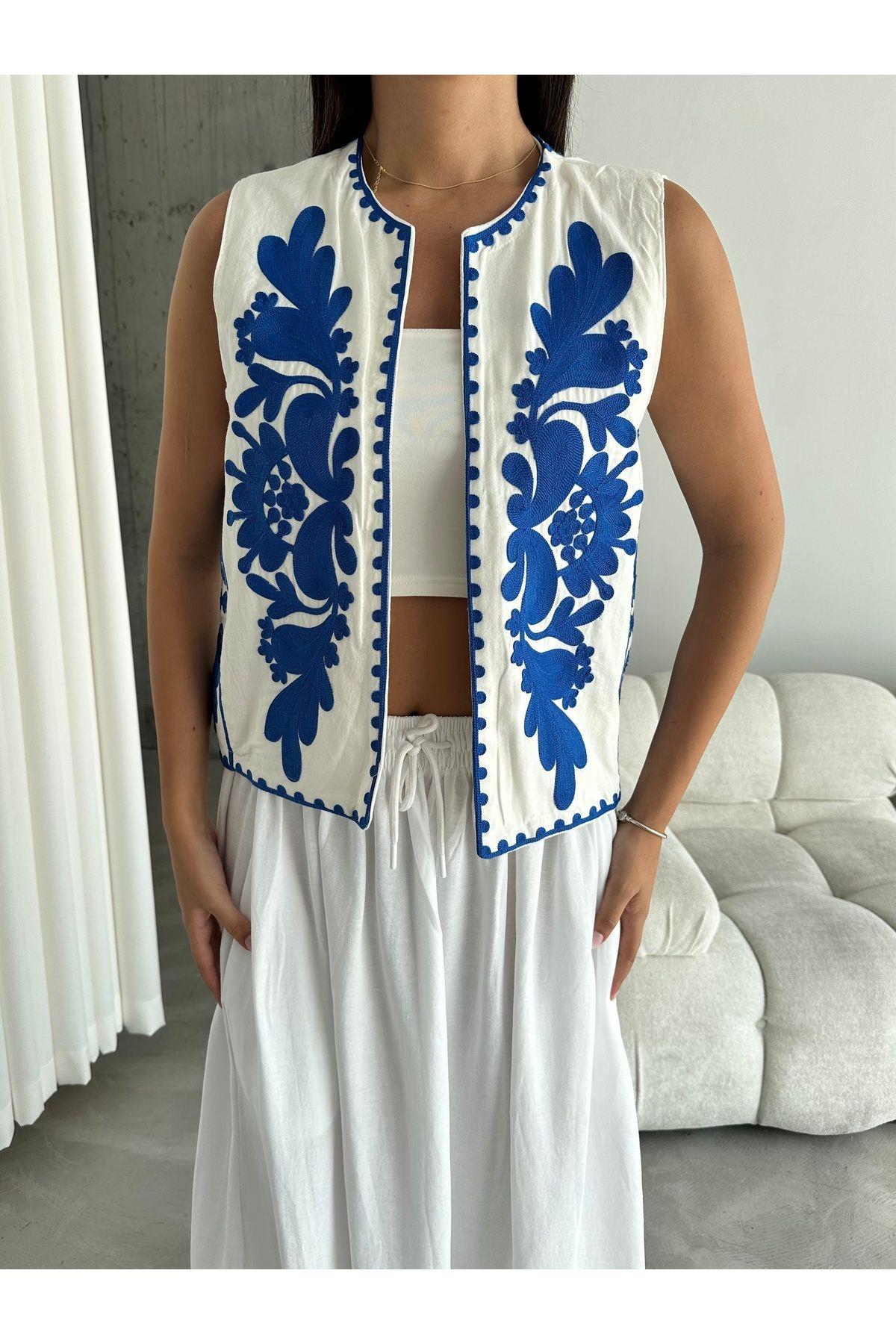 Keten İşlemeli Yelek