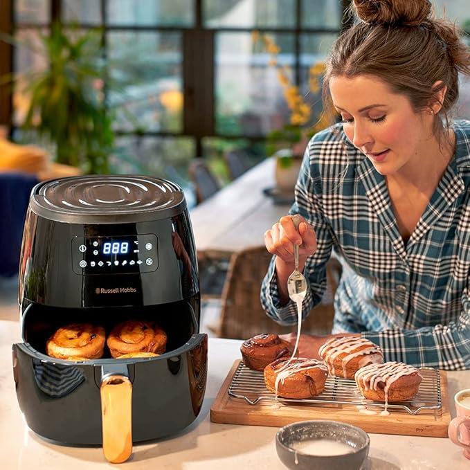 Russell Hobbs SatisFry 26510-56 sıcak hava fritözü XL 5 l [7 pişirme fonksiyonu | taşıma sapı dahil] (bulaşık makinesinde yıkanabilir, zamanlayıcı ve sıcaklık ayarı 80°-200°C, yağsız fritöz, ız