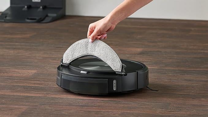OUTLET iRobot Roomba Combo j7 Robot Süpürge ve Paspas