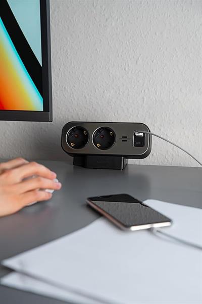 Brennenstuhl Estilo Duplex Serisi 9 Soketli Typ-C ve USB Li 19.500 Amper Akım Korumalı 2 Metre Kablolu Masa Üstü Priz