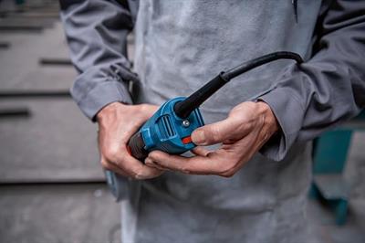Bosch Professional GWX 17-125 PSB Avuç Taşlama Makinesi X-LOCK (1.700 W, Disk Çapı: 125 mm, 2.800-11.500 dev/dak)