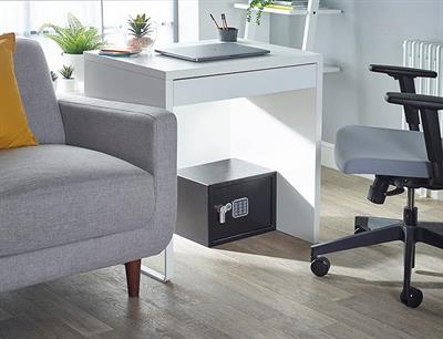 OUTLET Yale Alarmlı Kollu Kasa Orta Boy 