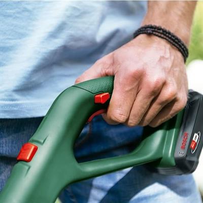 OUTLET Bosch Akülü Kenar Kesme Makinesi EasyGrassCut 18V-26 (akü olmadan, 18 Volt sistemi, kesme çapı: 26 cm, karton ambalajda)