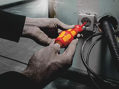 Wera 05057481001 827 T i Kraftform turbo Dişli Tornavida, 9 x 125 mm