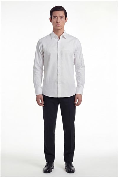 Giotelli Erkek Beyaz Dar Kesim Slim Fit %100 Pamuk Klasik Yaka Gömlek