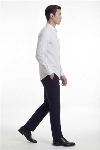 Giotelli Erkek Beyaz Normal Kesim Regular Fit %100 Pamuk Minimal Klasik Gömlek