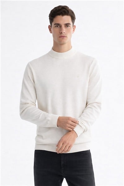 Giotelli Erkek Ekru Normal Kesim Regular Fit Yünlü Yarım Balıkçı Yaka Triko Kazak