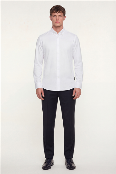 Giotelli Erkek Beyaz Dar Kesim Slim Fit %100 Pamuk Uzun Kollu Düğmeli Yaka Gömlek